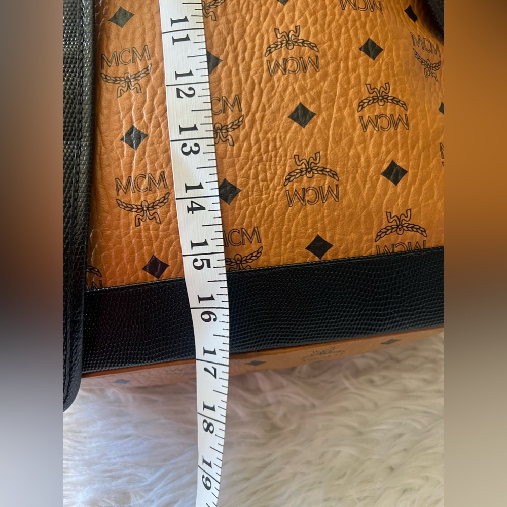 MCM COGNAC VISETOS COATED CANVAS DIAMOND STARK BACKPACK XL - Picture 12 of 14